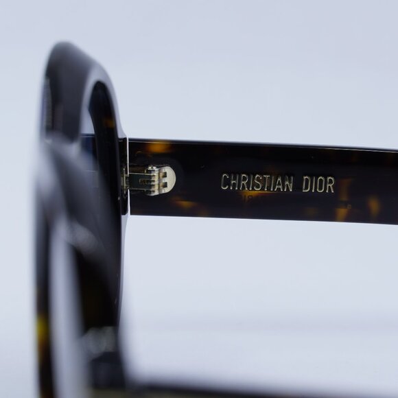 Dior DIORSIGNATURE R1U 20B0 Sunglasses Havana Frame, Blue Lenses - Lowest Price!